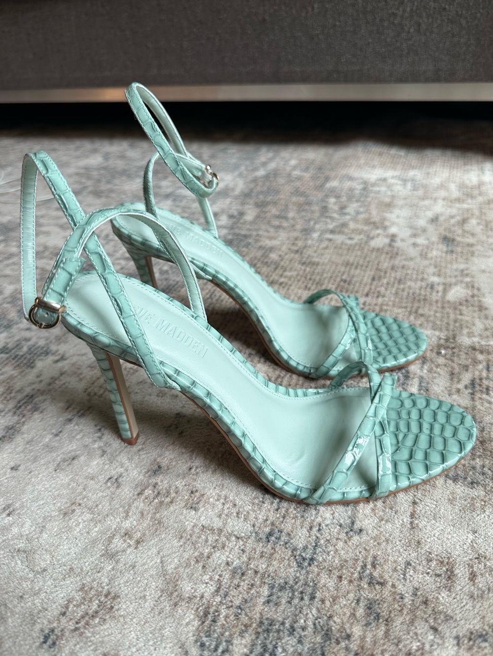 Steve Madden Gypsy Croc Embossed Strappy Stiletto Sandals Seafoam Green 8M - Picture 6 of 8